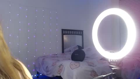 Bella Monroe online show from 02-14-25, 07:49