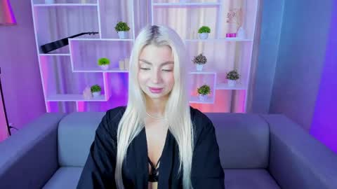 Bella online show from 05-09-26, 12:32