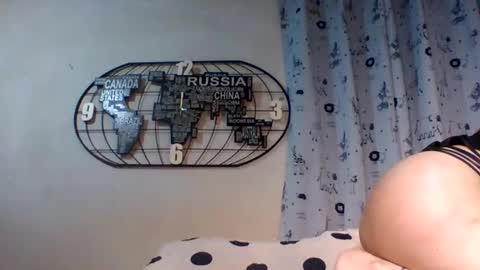 Bella shane online show from 12-19-25, 04:19