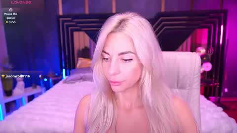 Bella online show from 11-30-25, 06:50