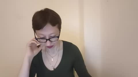 Emma online show from 06-05-26, 07:08