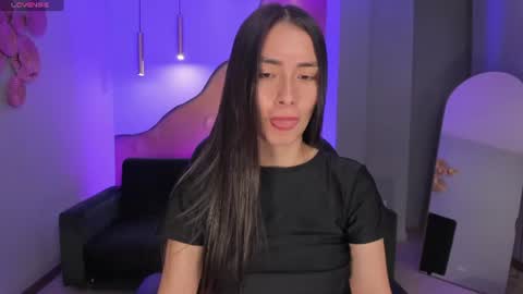 B E L L A  online show from 06-16-26, 11:35