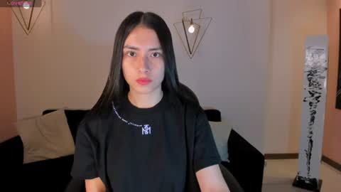B E L L A  online show from 06-30-26, 10:16
