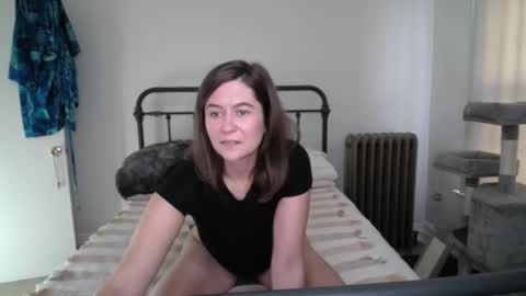 BellaStrange69 online show from 11-21-25, 06:39