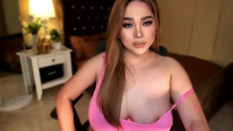 BELLA JONES online show from 04-11-26, 04:17