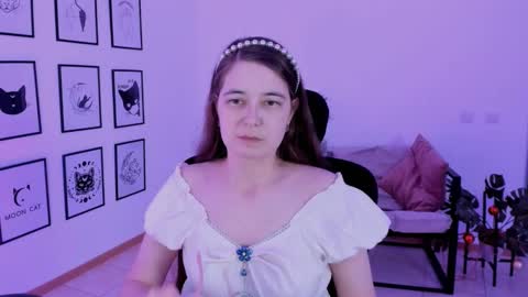 Snapshot of bellatrixllestrange chatting on 12-26-24, 11:13 Bella. Ntmu online show from 12-26-24, 11:13