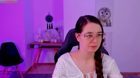 Snapshot of bellatrixllestrange chatting on 02-18-25, 08:25 Bella. Ntmu online show from 02-18-25, 08:25