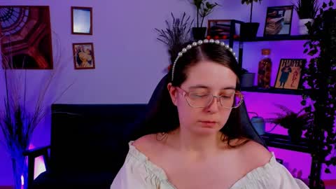 Snapshot of bellatrixllestrange chatting on 03-03-25, 08:32 Bella. Ntmu online show from 03-03-25, 08:32