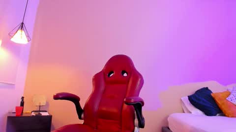 Bella Wild online show from 03-24-26, 12:10