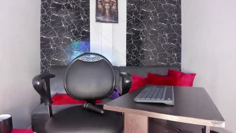 Snapshot of bellax99_ chatting on 12-15-24, 03:45 Isabella Independent model online show from 12-15-24, 03:45
