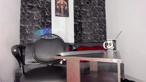 Snapshot of bellax99_ chatting on 02-08-25, 02:16 Isabella Independent model online show from 02-08-25, 02:16