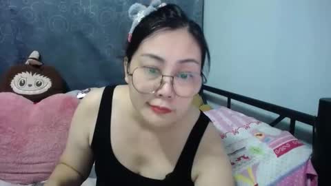 Bella online show from 10-15-25, 10:10