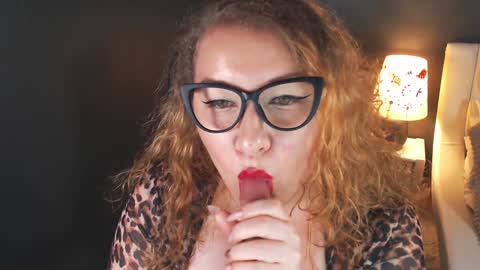 Snapshot of belle__art chatting on 12-01-24, 10:43 Belle online show from 12-01-24, 10:43