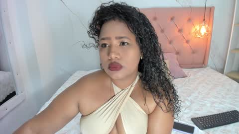 belle online show from 01-11-25, 10:40