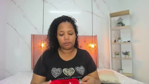 Snapshot of belle_brunette chatting on 03-26-26, 11:38 belle online show from 03-26-26, 11:38