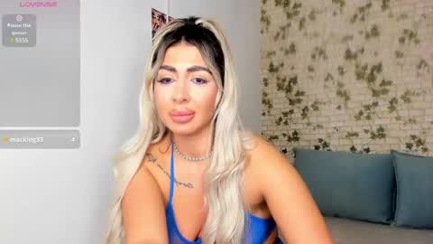 LucyJelly online show from 01-04-25, 08:59