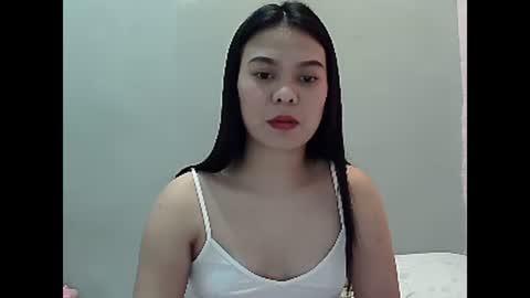 Belle online show from 01-17-25, 07:08