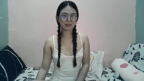 Snapshot of belle_ph chatting on 11-10-25, 11:37 Belle online show from 11-10-25, 11:37