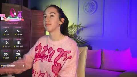 Bella online show from 09-29-25, 03:39