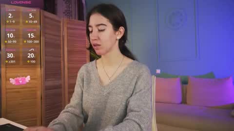 Bella online show from 12-03-25, 03:43