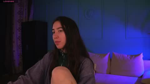 Bella online show from 04-15-26, 07:58