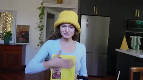 BELLE   online show from 12-17-24, 02:33