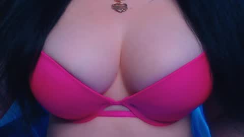 Hello I am kind friendly and cute girl online show from 12-03-24, 12:16