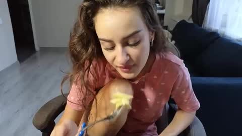 BelleWild online show from 09-22-25, 04:36