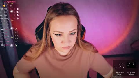 Your Annabelle Wolf  online show from 10-22-25, 03:23