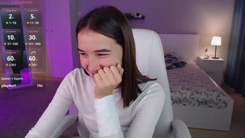 Bella online show from 10-01-25, 01:11