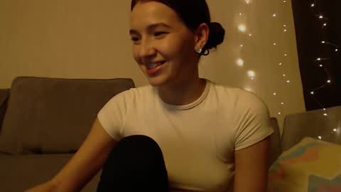 Bella online show from 03-11-26, 07:31