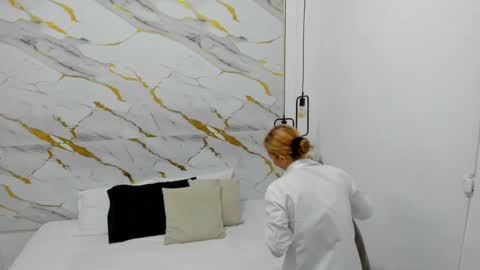 Bellota Flak online show from 02-09-25, 03:32