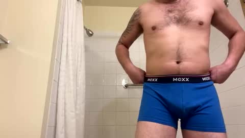 Snapshot of bellsy122 chatting on 02-16-26, 07:48 Bellsy online show from 02-16-26, 07:48