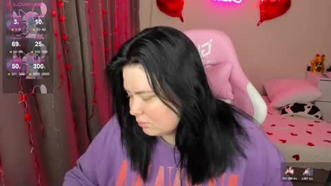 LinaBoo online show from 02-22-26, 05:19