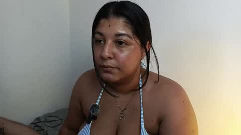 Snapshot of bellyjell chatting on 03-30-26, 04:08 Your New Girlfriend online show from 03-30-26, 04:08