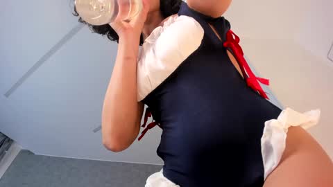 A girl from your  dreams online show from 12-28-24, 07:55