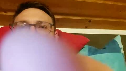 Snapshot of ben00189 chatting on 10-16-25, 05:14 ben00189 online show from 10-16-25, 05:14