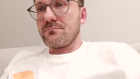 ben00189 online show from 06-05-26, 11:54