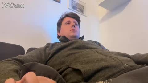 Snapshot of ben_2456 chatting on 04-08-26, 06:24 ben_2456 online show from 04-08-26, 06:24