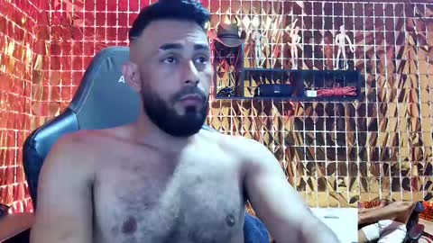 Snapshot of ben_blaze chatting on 01-25-25, 07:07 BEN online show from 01-25-25, 07:07