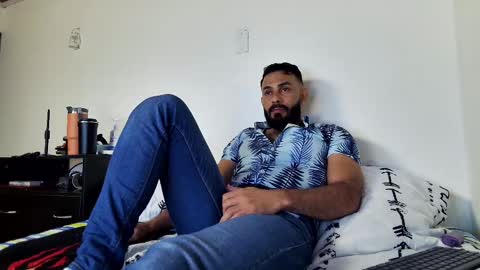 Snapshot of ben_blaze chatting on 03-07-25, 01:09 BEN online show from 03-07-25, 01:09