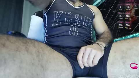 Snapshot of ben_blaze chatting on 09-22-25, 05:09 BEN online show from 09-22-25, 05:09