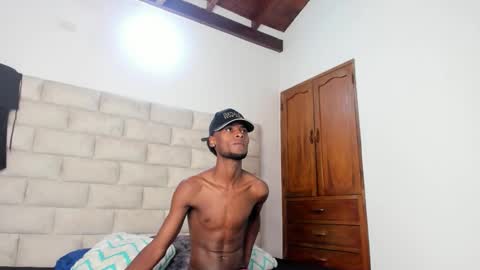    online show from 11-03-25, 07:26