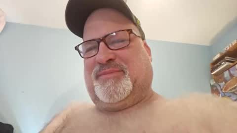 Snapshot of bendavewill chatting on 03-28-26, 12:16 Bendavewill online show from 03-28-26, 12:16