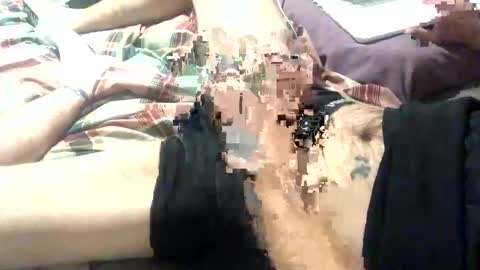 Snapshot of bendover4ne1 chatting on 12-13-24, 01:01 bendover4ne1 online show from 12-13-24, 01:01