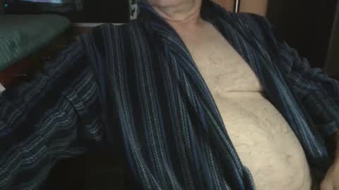 Snapshot of bendrinkin chatting on 10-05-25, 09:51 bendrinkin online show from 10-05-25, 09:51