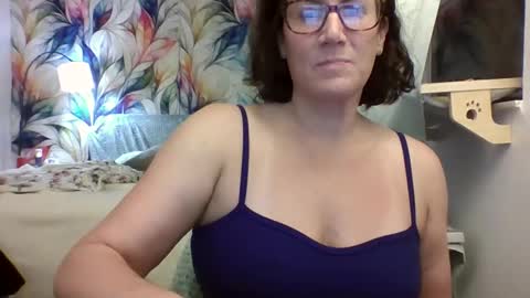 Becky online show from 02-11-26, 03:44