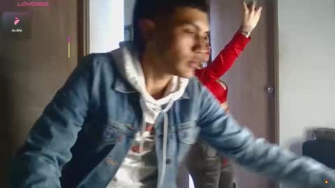 Tiffany and Bengie online show from 02-15-26, 01:35