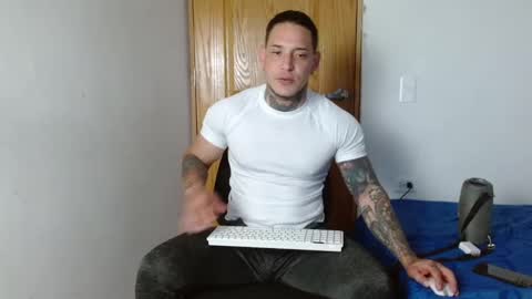 Snapshot of benjamin_isaac chatting on 02-13-25, 11:04 benjamin_isaac online show from 02-13-25, 11:04