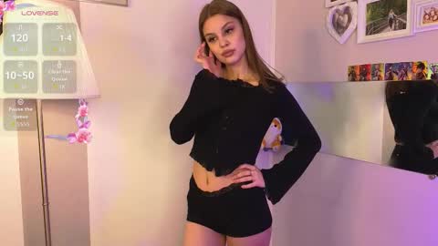 Kate online show from 09-25-25, 01:48